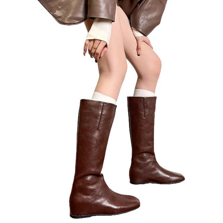 Retro round head inner heightening temperament boots autumn and winter 2025 new versatile thin boots high boots boots women