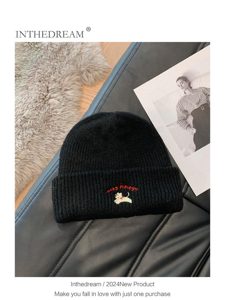 Cute puppy embroidered knitted hat female 2025 season wool hat showing small face big head circumference cold hat white