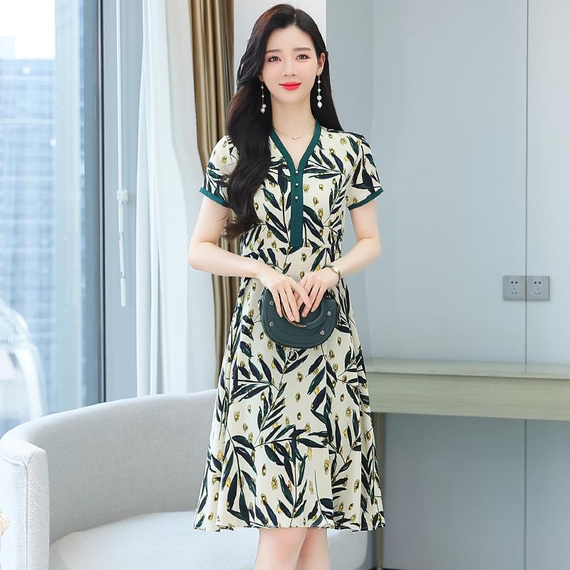 Chiffon Summer Skirt for Young and Middle-Aged Women: Elegant and Stylish Dress