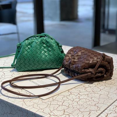 Bolso bandolera tejido con forma de bola de masa hervida para mujer, moda 2023: Bolso de un solo hombro dulce y moderno