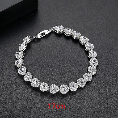 Herzliches 4x4 Valentinstagsgeschenk: modisches Damenarmband mit pavé-gesetztem Kupfer und Zirkonia