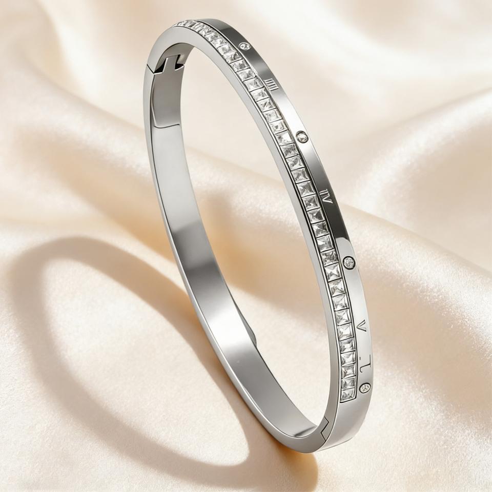 

Yupsk Delicate Roman Numerals Zircon Inlaid Bracelet for Women Luxury Stainless Steel Bracelet Jewelry Accessories