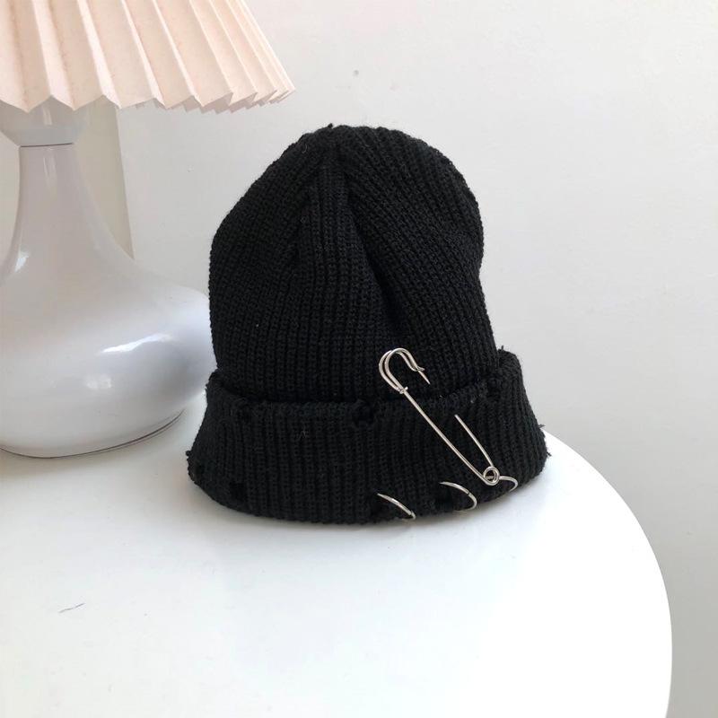 Solid Color Knitted Hat Punk Hip Hop Beanies for Men Women Metal Pin Ring Brimless Melon Cap Winter Warm Crochet Bonnet Gorras