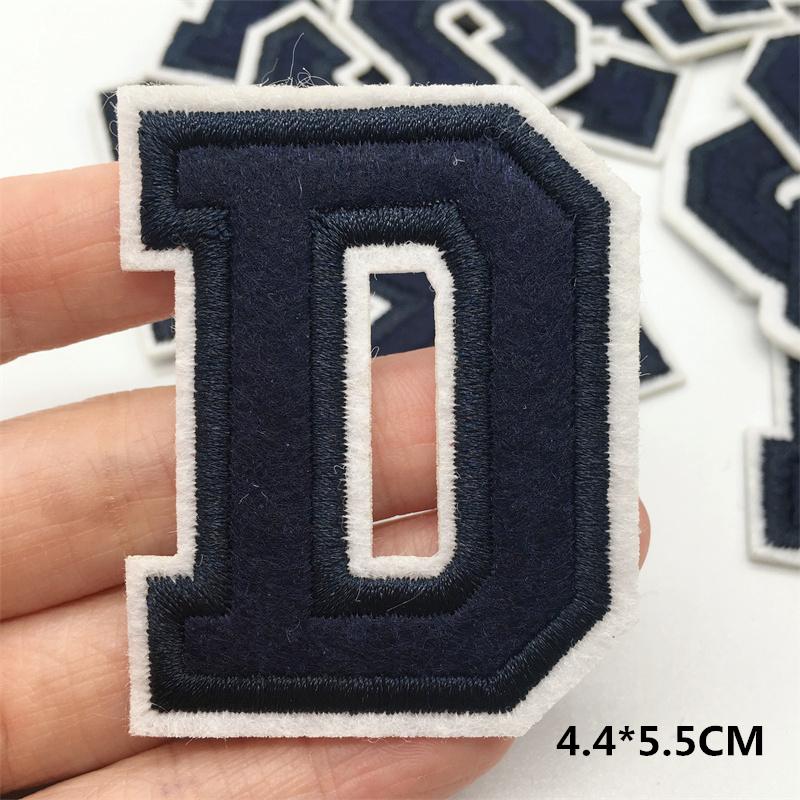 Donkerblauwe Letter Borduurpatches Doe-het-zelf Alfabet Strijkbare Patch Naam Patch Toegepast Op Kleding Naaistickers