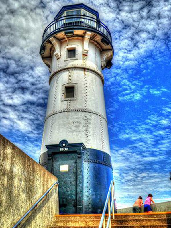 

Алмазная картина Пейзаж 5D Алмазная картина Мозаичная вышивка Набор Алмазная живопись Полный набор сверл Горный хрусталь 15*20cm