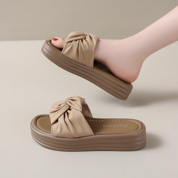 

Тапочки женские летние туфли на плоской платформе женские роскошные шлепанцы низкие пантофле массажные дизайнерские пляжные мягкие 2025 повседневные ткани Рим 40