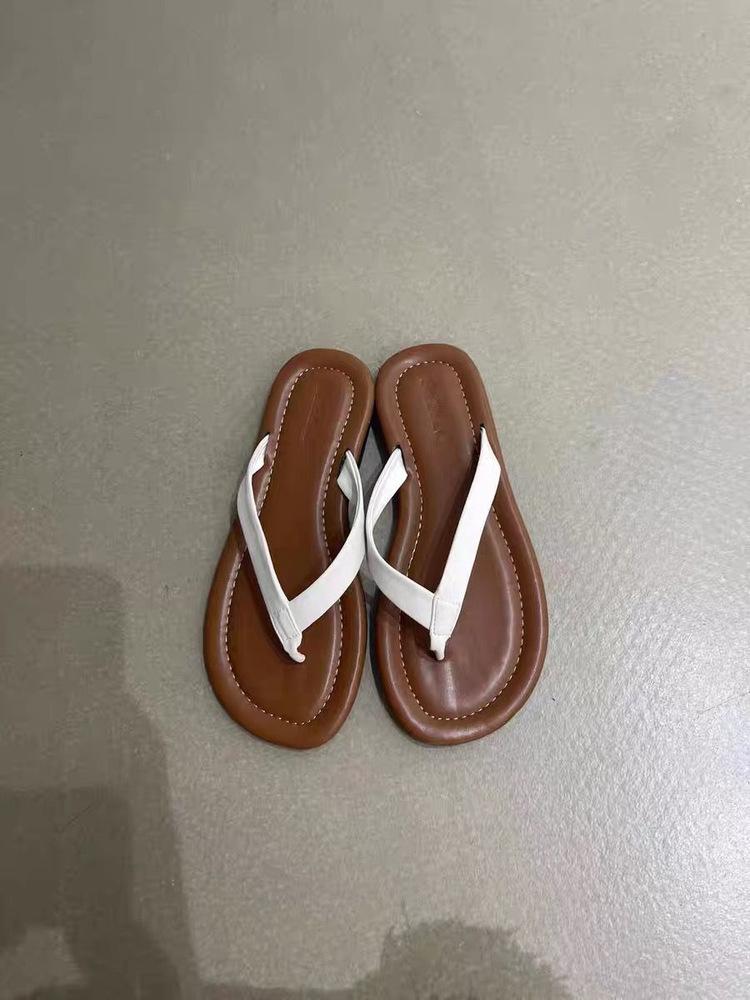 Flat-bottomed Cool Slippers Women's Summer Wear Internet Celebrity Ins Trendy Fashion Versatile Flip-flops Women's Simple Toe Beach Shoes