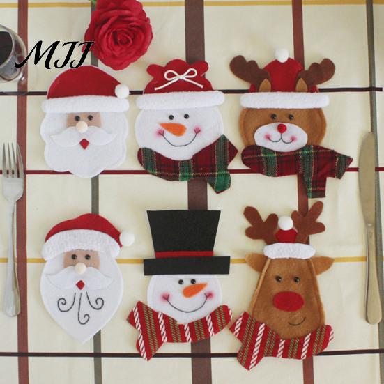 Christmas Dinner Table Setup Cutlery Holder Pockets, Non-woven Fabric Pouch Bags for Spoon Knife Holders Fork, Santa Snowman Reindeer Tableware