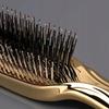 Szczotka Do Włosów I Skóry Głowy Pielęgnująca Scalp Brush Japońska Złota