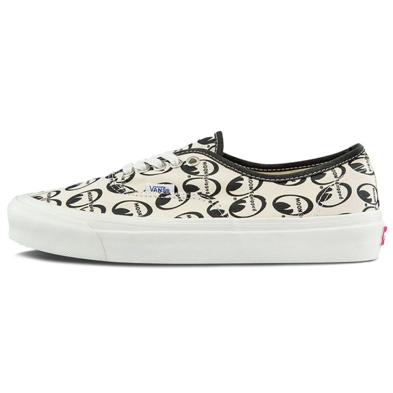 Vans Mooneyes X Vans Authentic 44 Dx 'Anaheim Factory White' Vans VN0A5KX4AVP