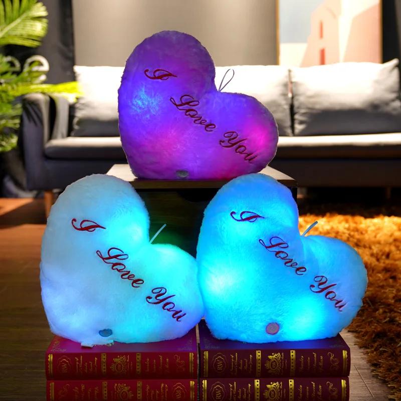 Leuchtendes LED-Liebesherz Plüschtier Weiches Plüschtier Gefülltes Leuchtendes Liebes-Kissen Kissen Raum Party Dekoration Kindergeburtstagsgeschenk