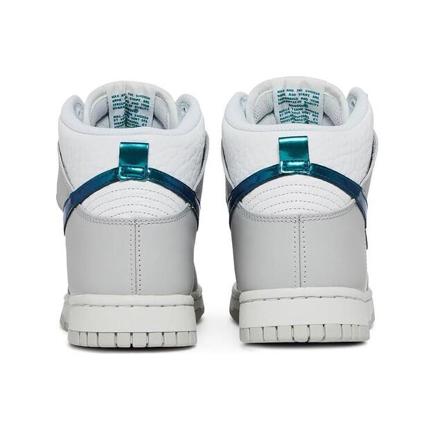 Кроссовки Nike Dunk High