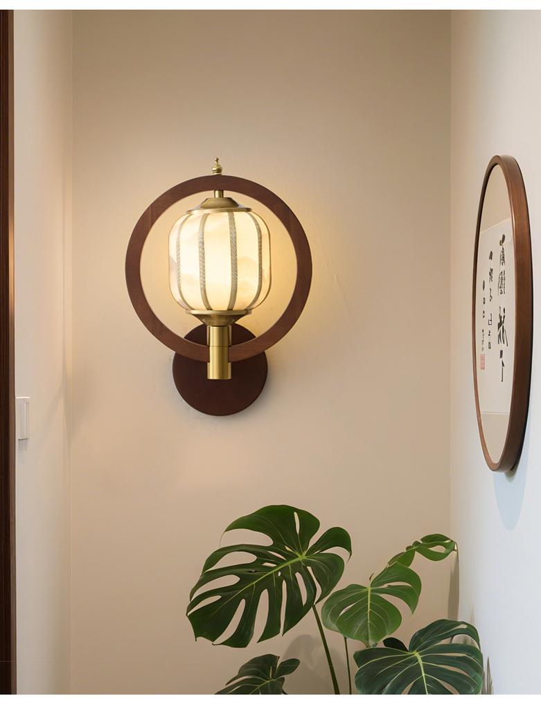 Song Dynasty aesthetic new Chinese style wall lamp, wooden style, master bedroom, corridor, living room wall lamp