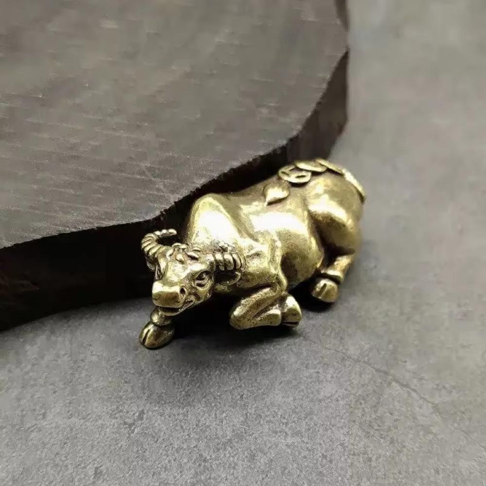 

Handicrafts Cow Tea Pet 3D Animal Statue Realistic Zodiac Cow Ornaments Home мідний