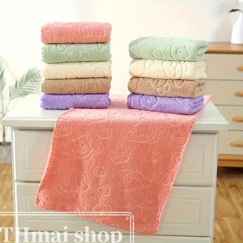5pcs Adorable Cartoon Bear and Floral Embossed Towels Highly Absorbent Quick-Drying Towels Essential for Bathroom Home Decor