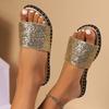 Módní 2024 Nové dámské ploché plážové pantofle s třpytivými letními pantoflemi pro ženy, sandály, venkovní boty, luxusní designové, plus size