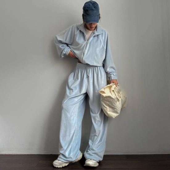 Two Piece Tracksuit Set for Women Cropped Zip Up Sweatshirt And Wide Leg Sweatpants Sets Spring Casual Sweatsuit Lounge Set