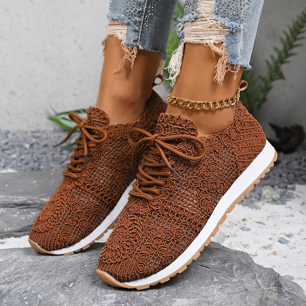 Fashion New Sneakers for Women Mesh Breathable Fashion Plus Size Women Sneakers Lace Up Women Shoes Casual Flat Bottom Female Footwear