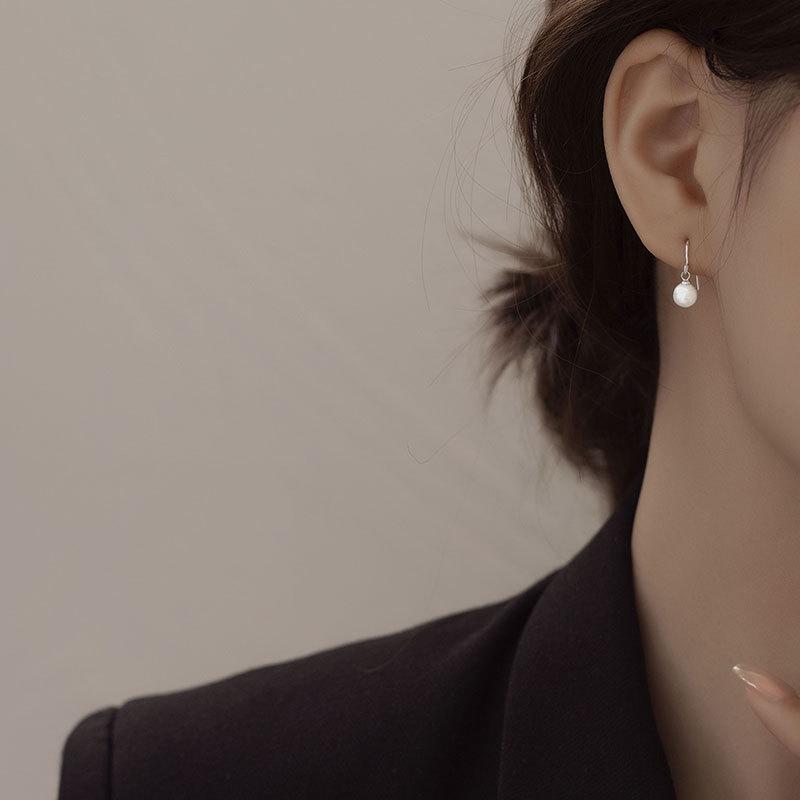 925 Sterling Silver Retro Pearl Hook Earrings - Elegant High-End Design for Women