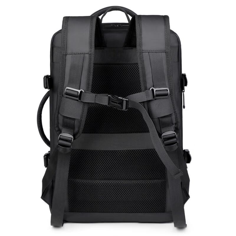 Men's Large Capacity Travel Computer Backpack