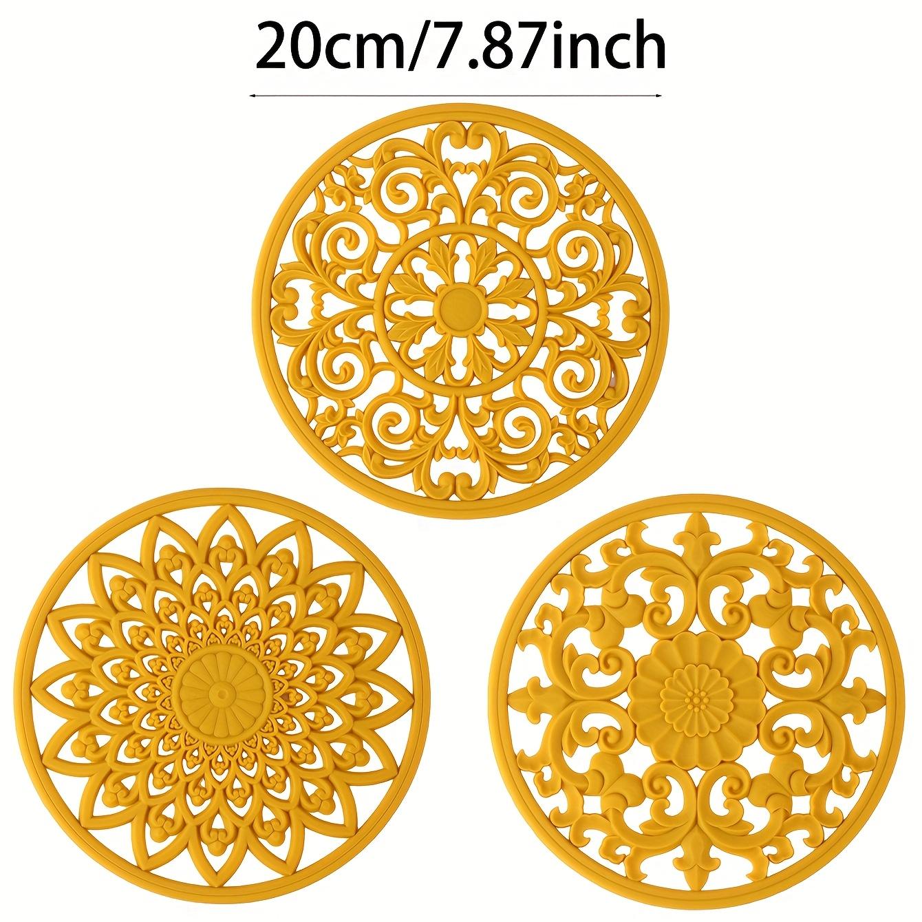 

Three-piece silicone heat-resistant mat set | Multifunctional Patterned Heat Insulation Mat Suitable for boilers and hot 20cm/7.87Inch жёлтый