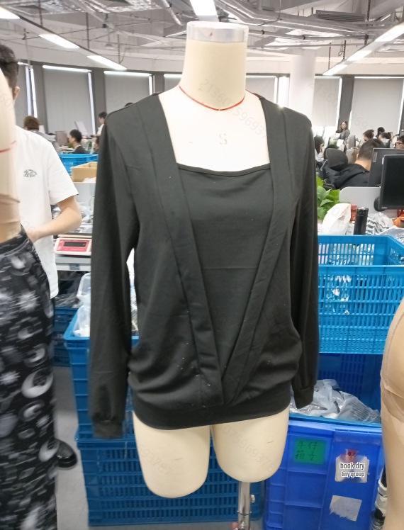 Herbst & Winter Einfarbig Langärmeliges Quadratischer Ausschnitt Zweiteiliger Look Lockeres T-Shirt