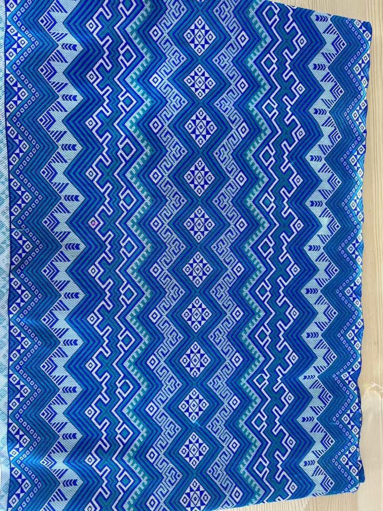 40cm Embroidered Yao Ethnic Brocade Ribbon for DIY Clothing, Wall Hanging, and Homestay Decoration.