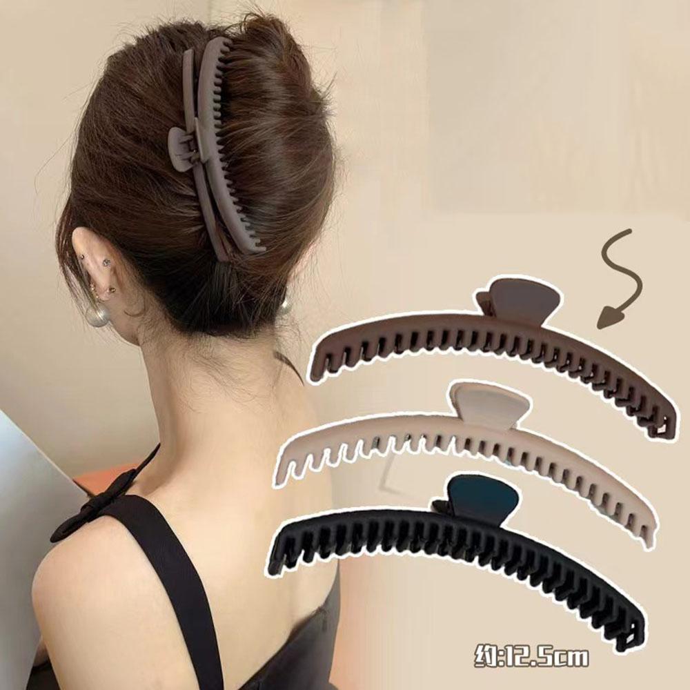 2pc Cute Big Shark Grasp Tightly Hairgrip Khaki Style Hair Claw Clips Grips for Girls Women Practical WashfaceHair Accessories