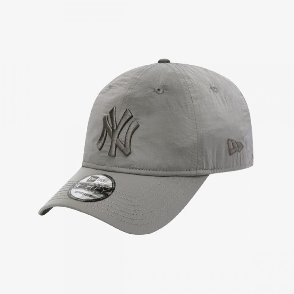New Era New York Yankees Nylon Metal Unstructured Ballcap Charcoal OSFM