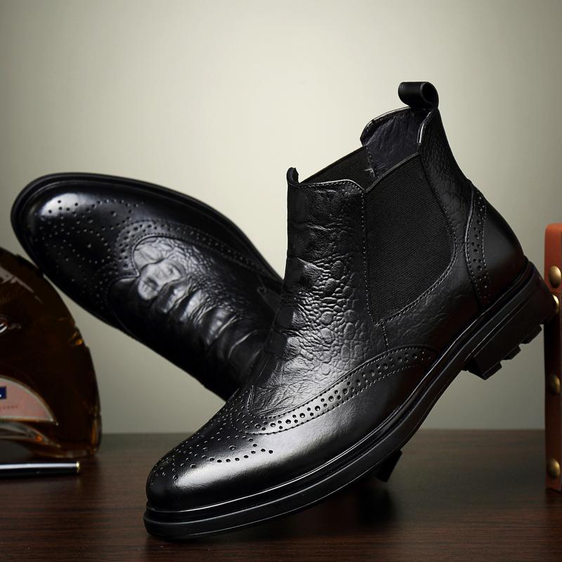 Luxury Brand Mens Boots Crocodile Style Genuine Leather Men Winter Shoes Black Cow Leather Business Dress Boots Man Warm Oxfords