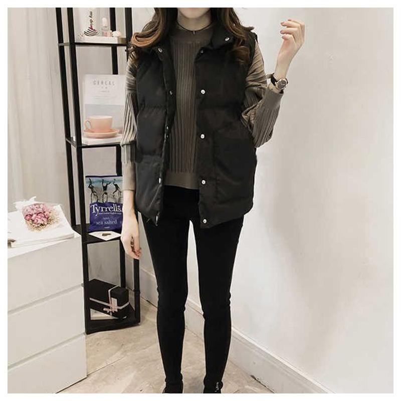 Women's Black Padded Vest Button Front Sleeveless Outerwear Autumn Winter Casual Warm Lightweight Quilted Gilet