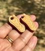 Kadamb Hout Hindoestaans Religieus Laxmi Lakshmi Devi/ Krishna Charan Paduka Voetafdruk, 3 cm lengte, Tempel Pooja Hindoestaans Religie Gratis Verzending