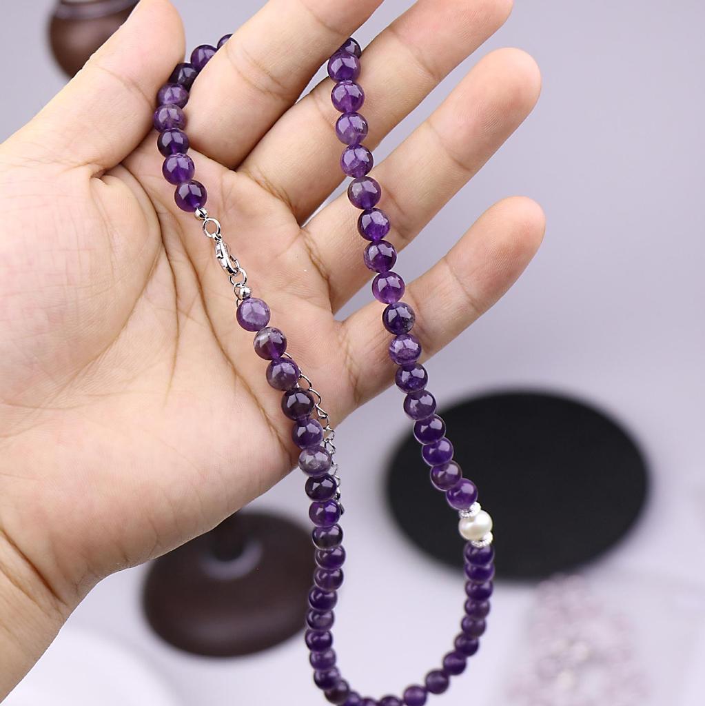Luxury Freshwater Pearl & Colorful Beaded Necklace: Minimalist Statement for Women