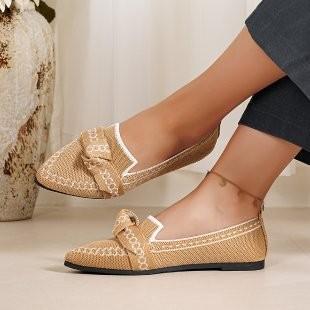Pointed Flat-soled Single Shoes Large Size Fashion Fly-woven One-pedal Casual Women's Shoes