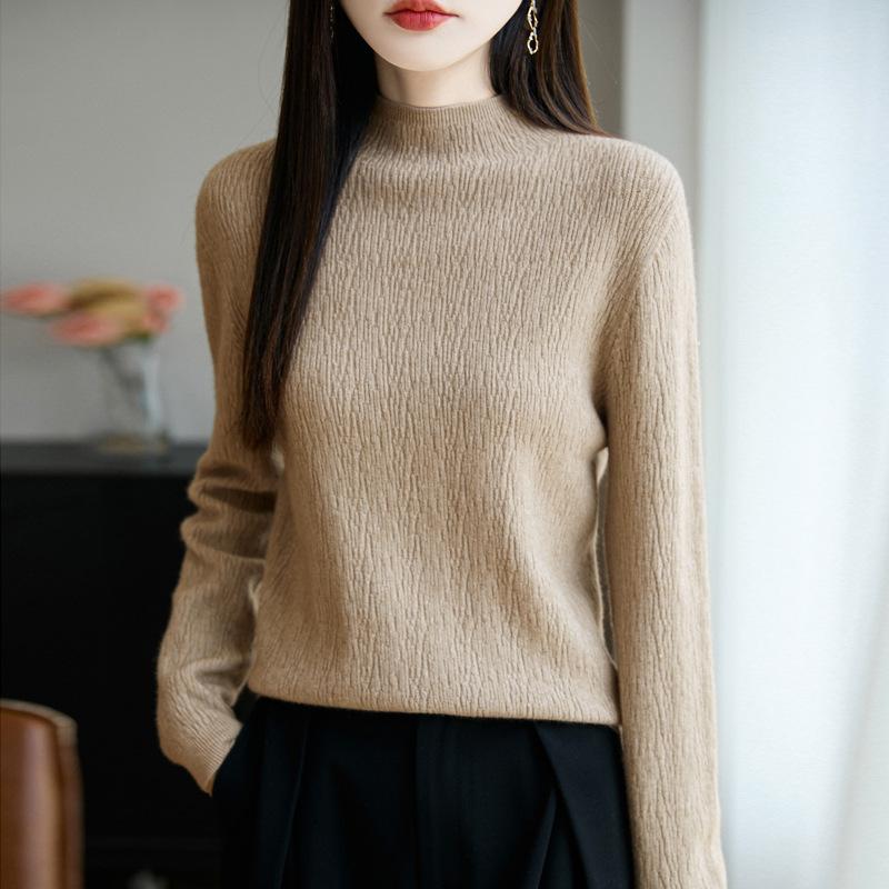 Half Turtleneck Knitted Sweater for Women In Autumn and Winter Solid Color Paired with Long-sleeved Pullover Top