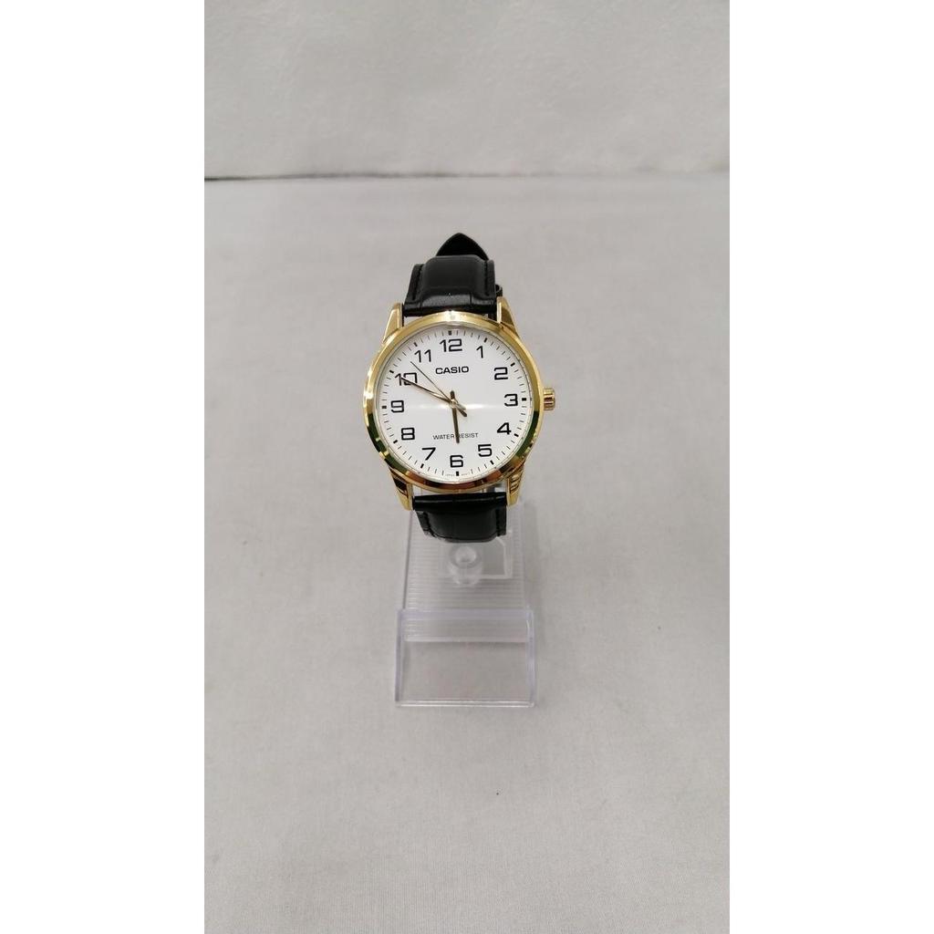 Used CASIO MTP-V001 quartz watch