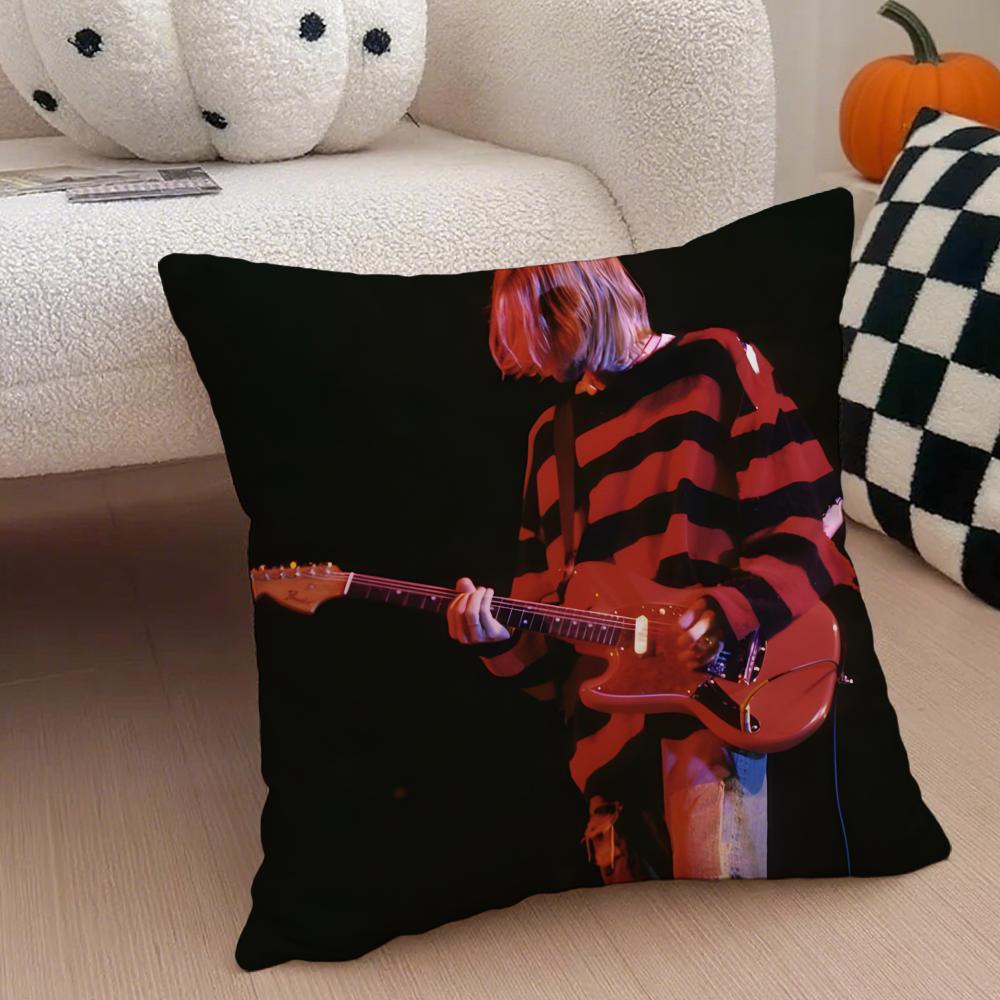 

Grunge American Handsome Singer KKurt Cobain Cushion Cover Throw Pillow Cover Hidden Button Durable Polyester Chair Cushion 30x30cm