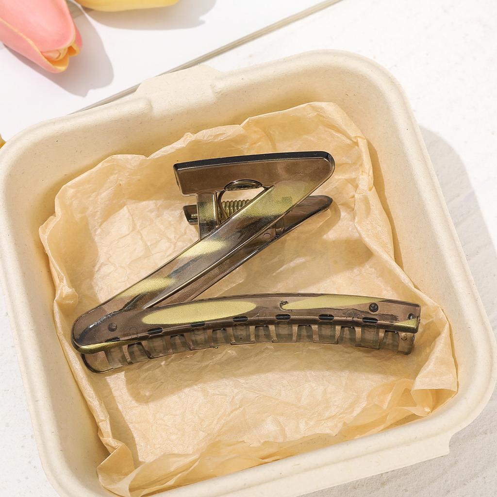 Eleganter Z-Form Haarspangenclip Neu Kunststoff Acryl Haarkrabbe Haarnadel Baden Make-up Gesichtswäsche Hai-Clip Damen Haaraccessoires