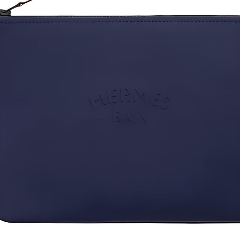 Hermes Neobain 28 Logo en Relief Nylon Pochette Moyenne Pochette Femme Bleu Marine H104312MV01