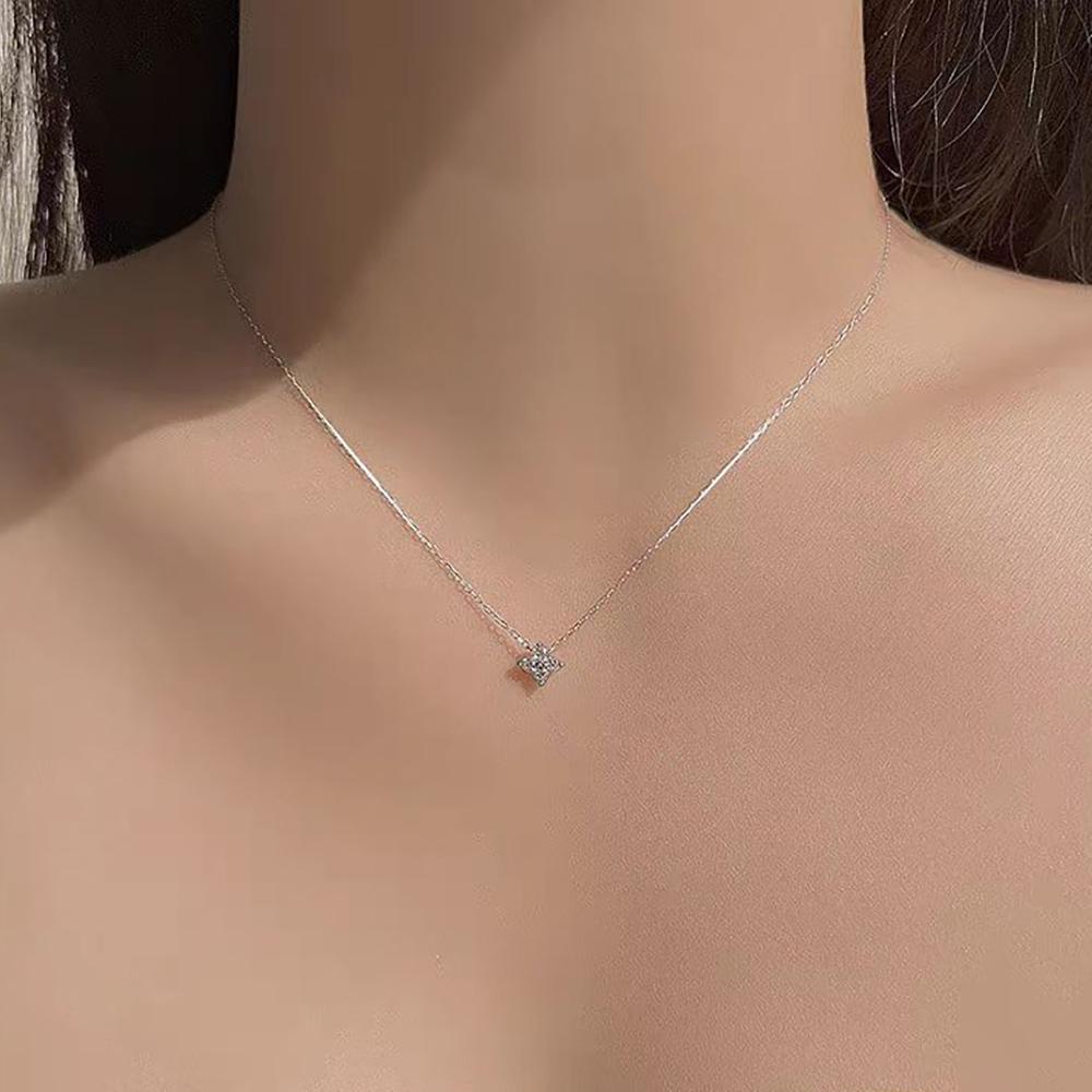 Fashion Tiny Flowers Dainty Necklace Choker Necklace for Women Pendant Jewelry Gifts