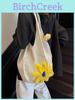 Minimalistische Stroh-Tragetasche für Damen mit Blumenverzierungen für den lässigen Tagesausflug