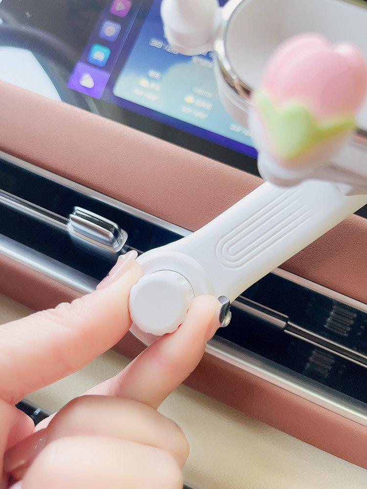 Creative Car Phone Holder - New Model with Non-blocking Air Vent and Navigation Extension Bracket