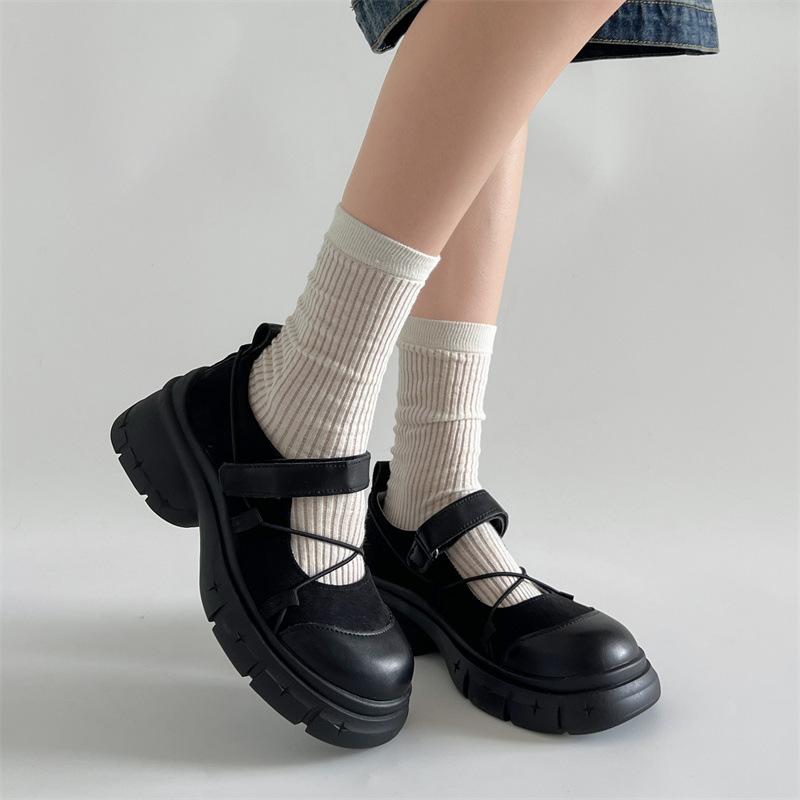 White Retro French Platform Shallow Mouth Single Shoes Women's Summer 2025 New with Skirt Versatile Height Increase Mary Jane Shoes