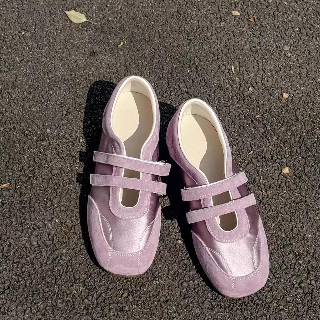 Retro słowo z moralnymi butami treningowymi damskie 2025 wiosna i lato nowy niszowy design rzep modne wszechstronne buty Mary Jane