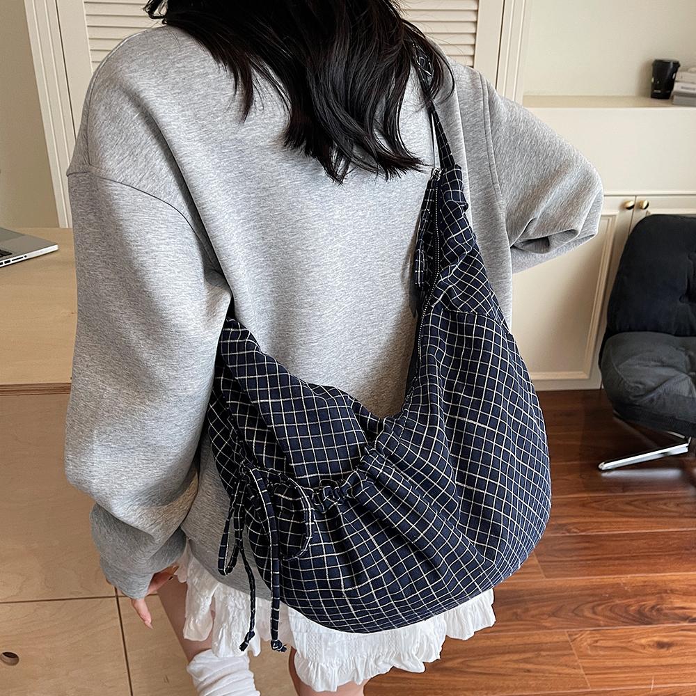 Korean Lazy Cow Horn Bag Large Capacity Canvas Bag Pleated Plaid Commuting Shoulder Crossbody Bag for Women
