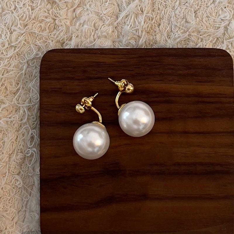 Women s Versatile Sweet Pearl Dangle Earrings - Two-Way Wear, Trendy Needle Design, Internet Celebrity Style