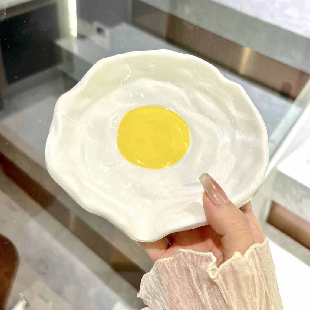 Ceramic Egg Soap Dish Holder Drain Portable Home Bathroom el Soap Box Tray Bathroom Accessories Crafts Gift