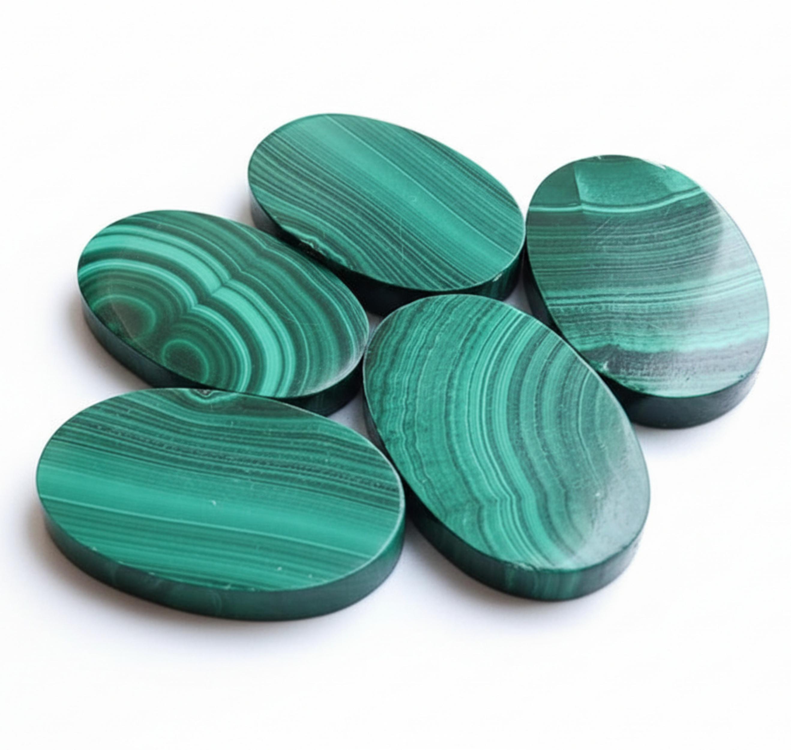 

Green Oval Malachite Gemstone: Coin Shape Cabochons, Custom Sizes 5x7mm зелёный