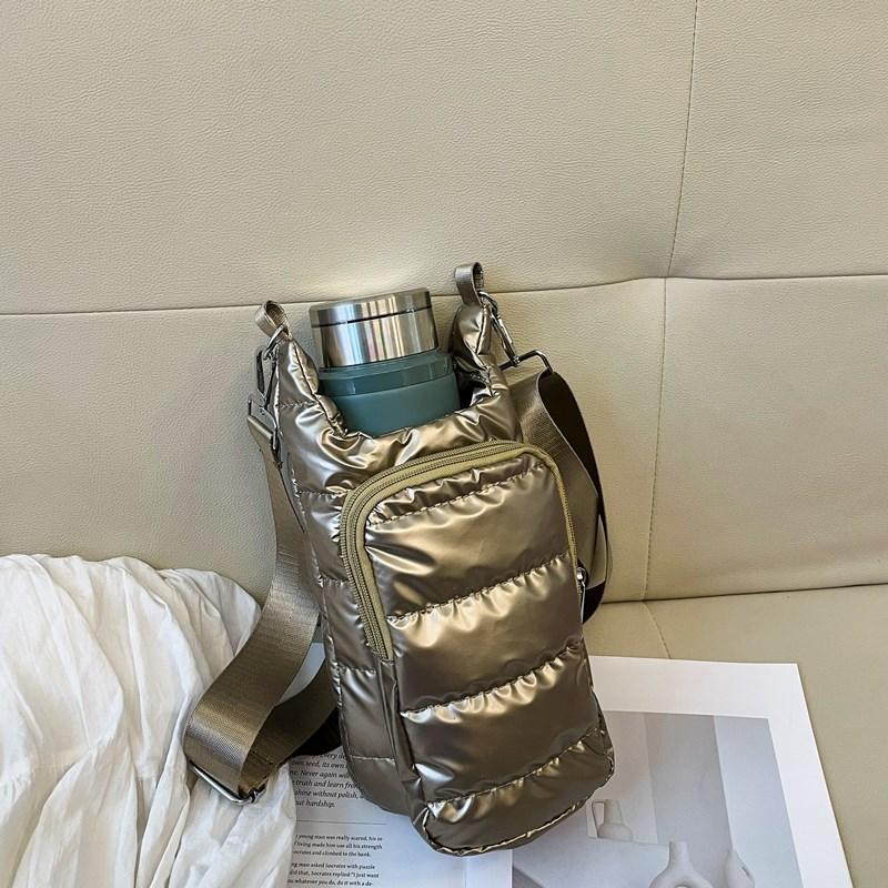 Shoulder Strap Water Bottle Carrier Bag Nylon Front Pocket Water Bottle Holder Down Portable Water Bottle Sling Bag Case Travel