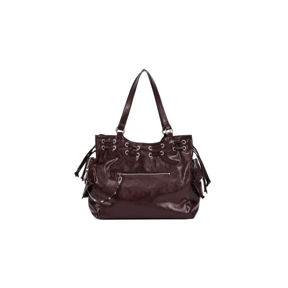

Spring and Summer New Rivet Motorcycle Style Large Capacity Crossbody Single Shoulder Tote Bag Trend бордовий